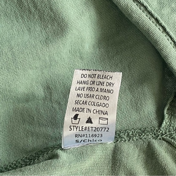Easel Pocket Tee Green Cotton Oversized Womens Size Small Drop Shoulder Top - Picture 8 of 8